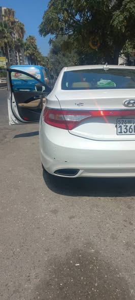 هيونداي آزيرا 2014 - صورة 4