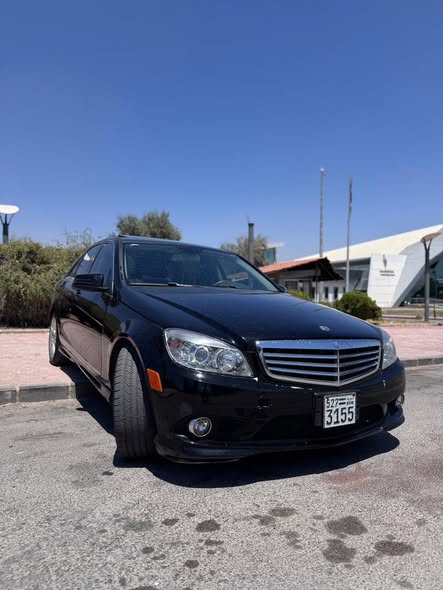مرسيدس-بنز C300 2011 - صورة 3