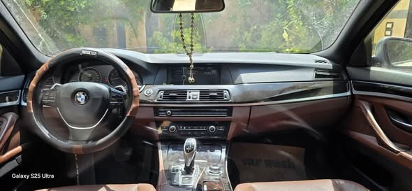 BMW 528 2011 - صورة 5
