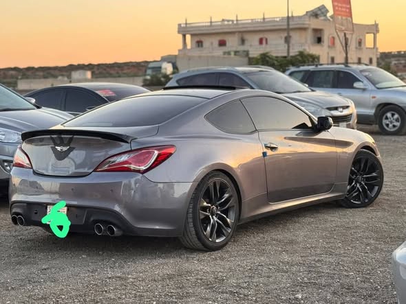 هيونداي جنيسس كوبية 2010 - صورة 2