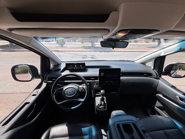 هيونداي ستاريا 2022 - صورة 4