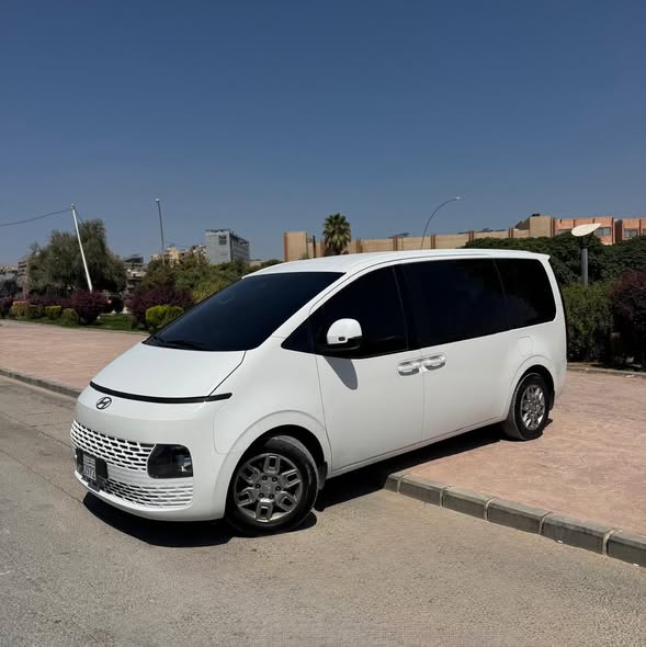 هيونداي ستاريا 2022 - صورة 2