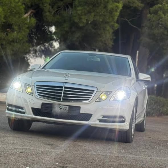 مرسيدس-بنز E 300 2011 - صورة 1