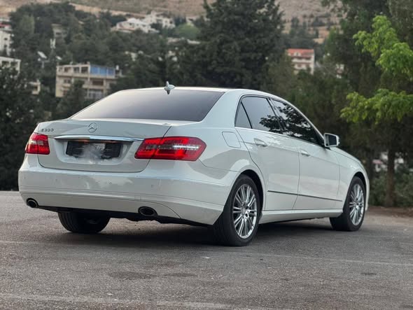 مرسيدس-بنز E 300 2011 - صورة 4