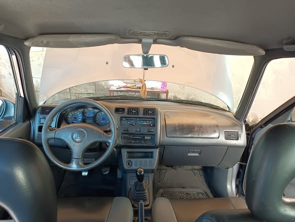 تويوتا RAV 4 1997 - صورة 5