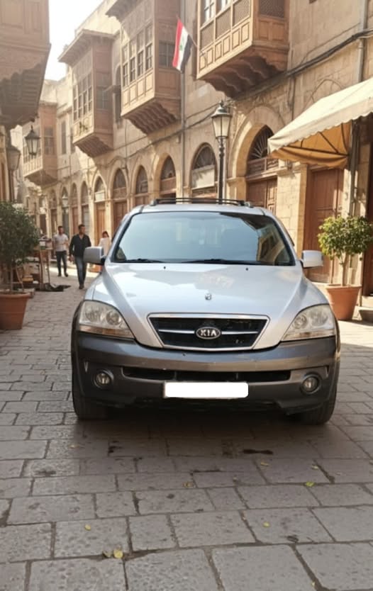 كيا سورينتو 2006