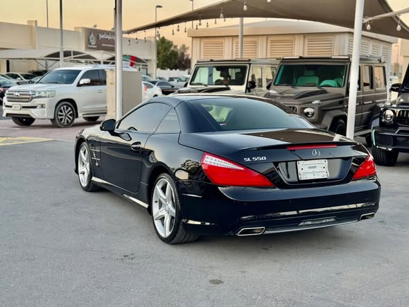مرسيدس-بنز SL 550 2013 - صورة 2