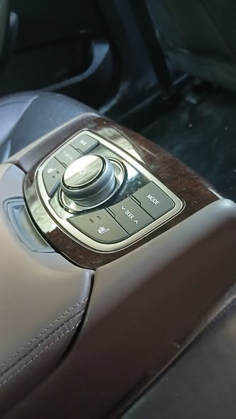 هيونداي ازيرا 2012 - صورة 2