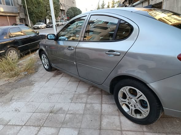 بروتون جين-2 2007 - صورة 2