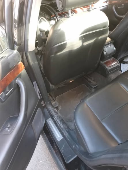 اودي A4 2008 - صورة 5