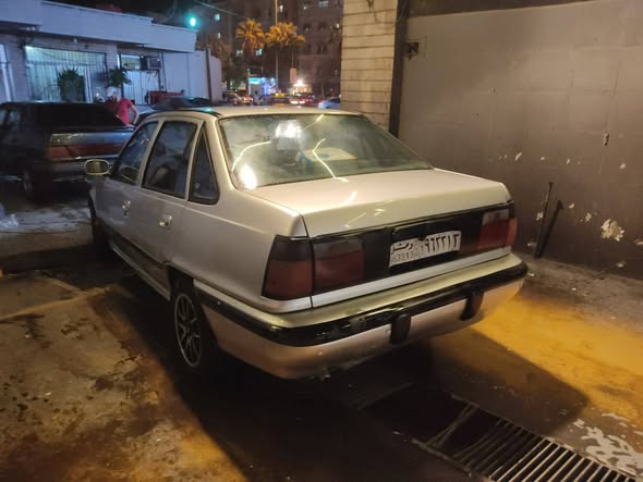 دايو ريسر 1993 - صورة 1