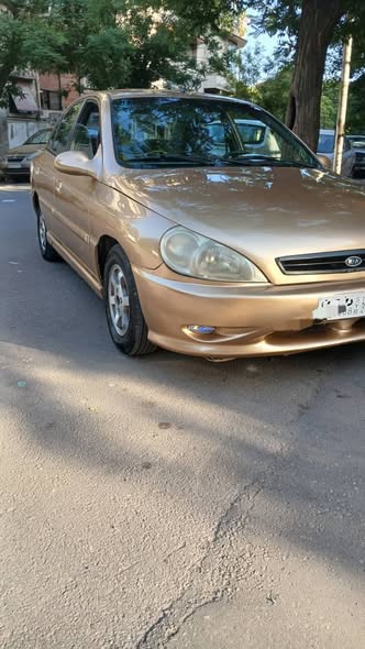 كيا ريو 2002 - صورة 3