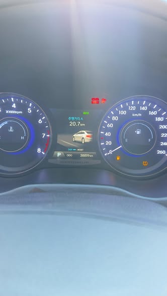 هيونداي أزيرا Grandeur 2012 - صورة 3