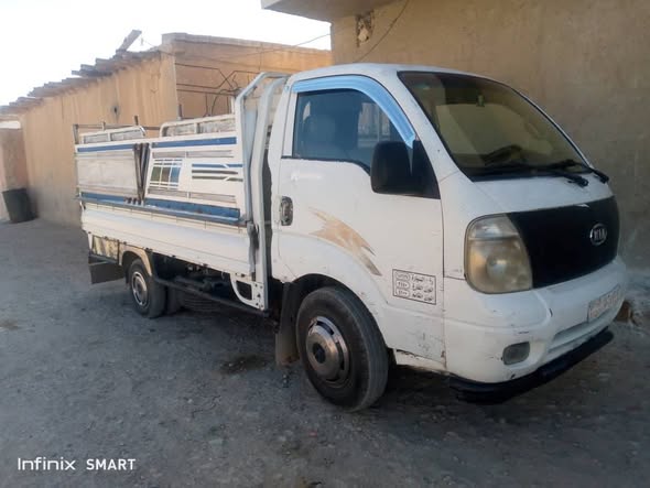 كيا K4000 2007 - صورة 1