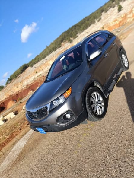 كيا سورينتو 2010 - صورة 1