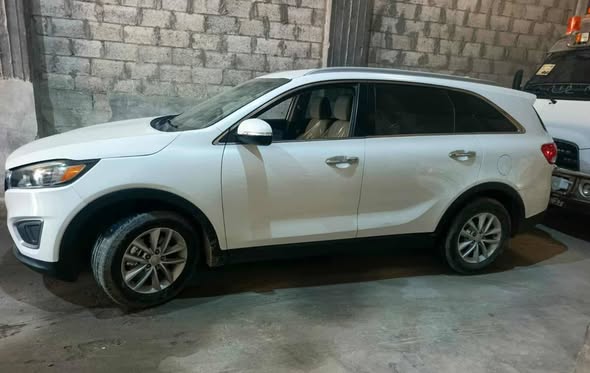 كيا سورينتو 2016 - صورة 3