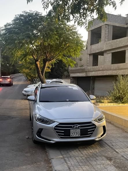 هيونداي افانتي 2018 - صورة 2