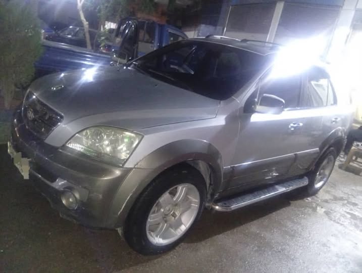 كيا سيرنتو 2006