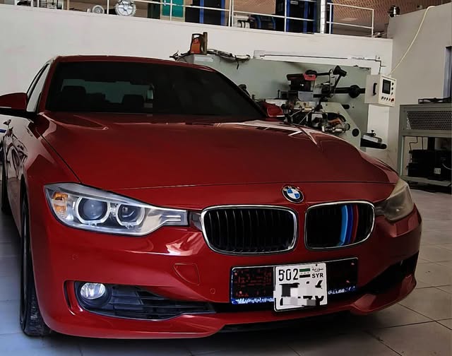 بي إم دبليو 320i 2014