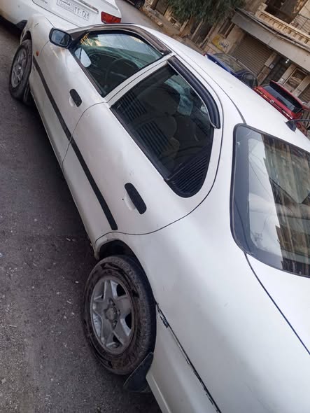 فورد مونديو 1994 - صورة 3