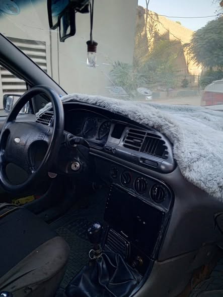 فورد مونديو 1994 - صورة 5