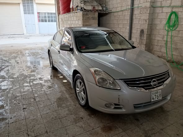 نيسان ألتيما 2011 - صورة 1