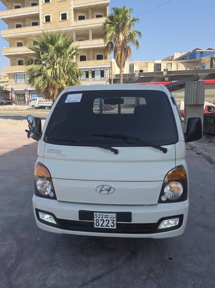 هيونداي H-100 2013 - صورة 1