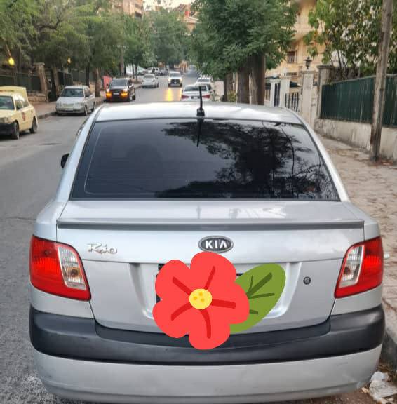 كيا ريو 2010 - صورة 2
