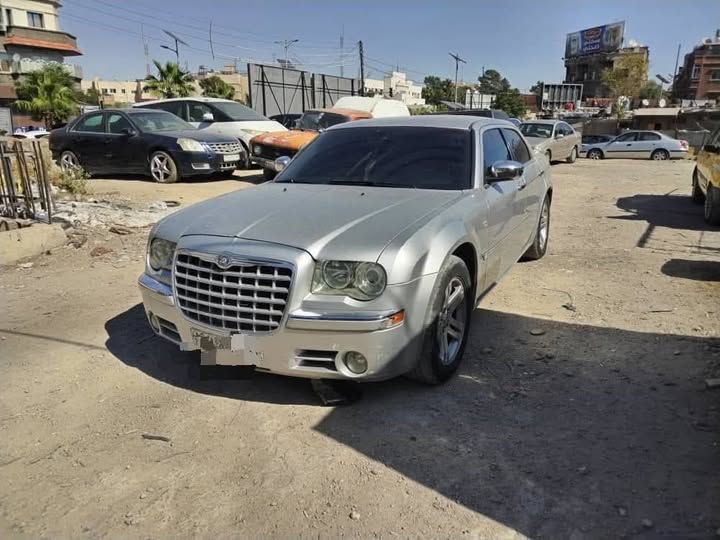 كرايسلر 300 2007