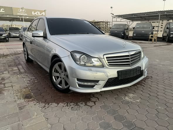 مرسيدس-بنز C 200 2013 - صورة 4