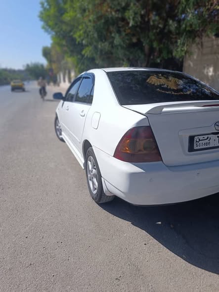 تويوتا كورولا 2006 - صورة 3