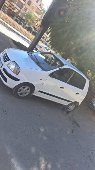 هيونداي Santro 2004 - صورة 2