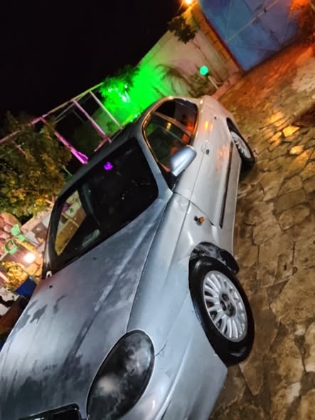 دايو ليجانزا 1998 - صورة 1