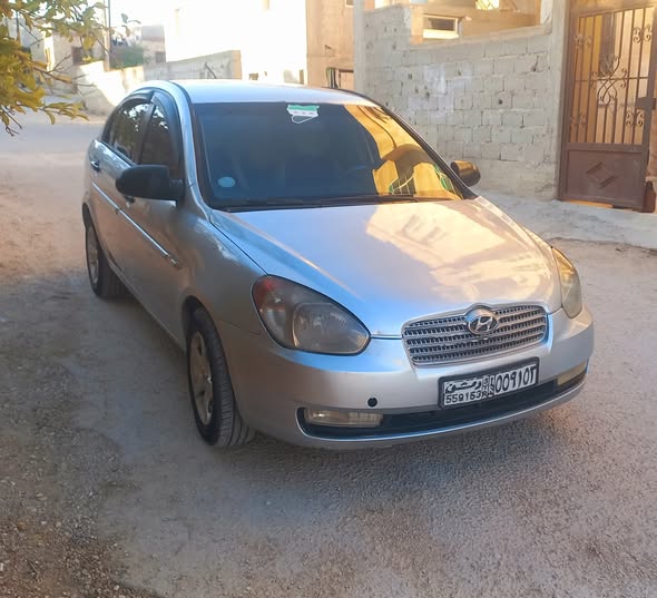 هيونداي فيرنا 2007 - صورة 4