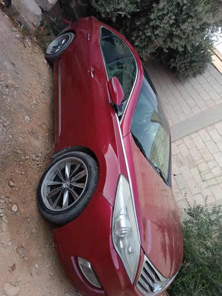 هيونداي ازيرا 2013 - صورة 2