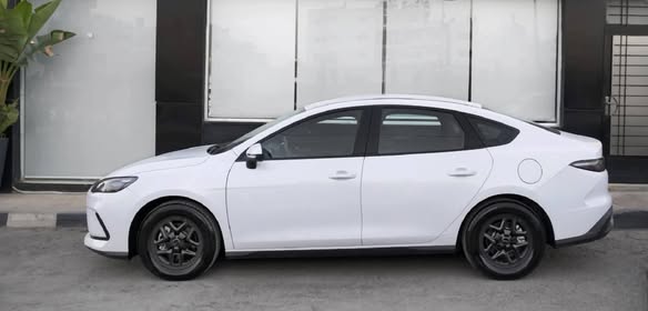 BYD SEAL 2025 - صورة 1