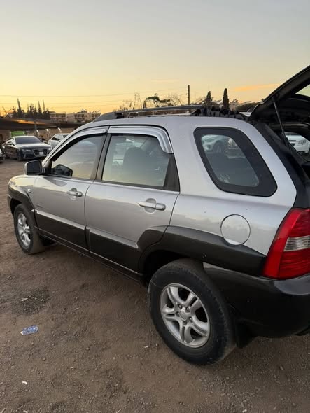 كيا سبورتاج 2005 - صورة 1