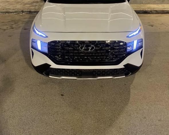 هيونداي سنتافي 2022 - صورة 4