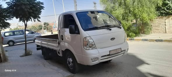 كيا K4000 2008 - صورة 4