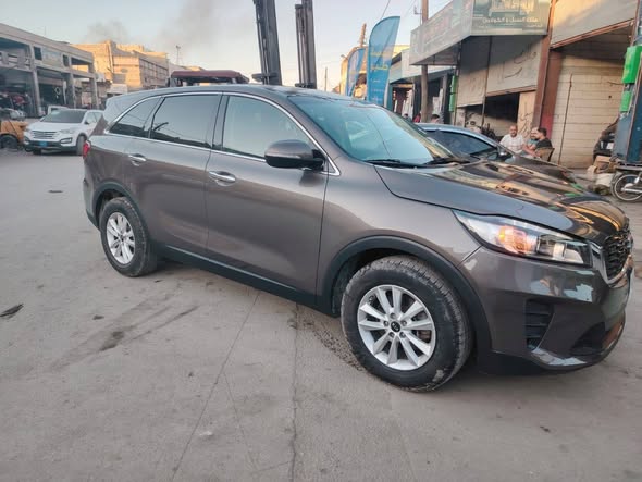 كيا سيرنتو 2019 - صورة 3