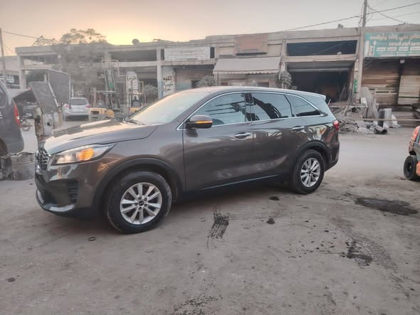 كيا سيرنتو 2019 - صورة 1