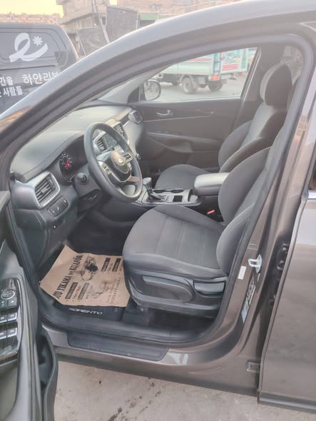 كيا سيرنتو 2019 - صورة 4