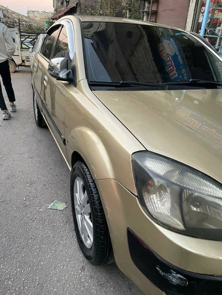 كيا ريو 2008 - صورة 1