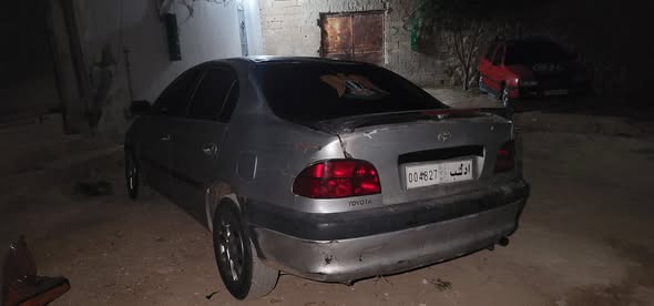 تويوتا أفنسيس 2000 - صورة 5