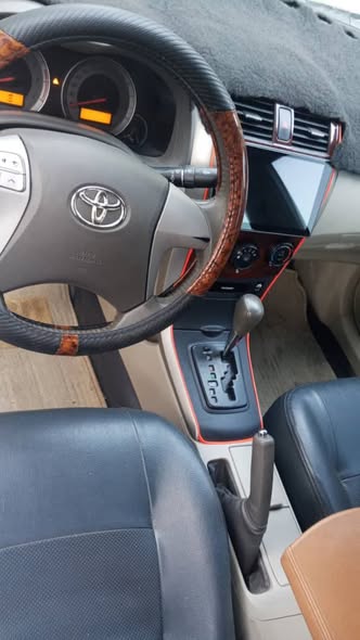 تويوتا كورولا 2009 - صورة 4