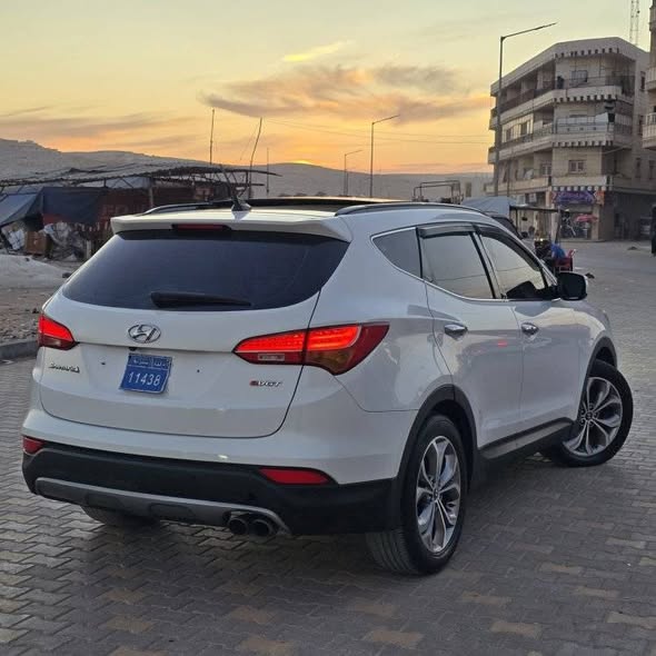 هيونداي سانتافي 2013 - صورة 4