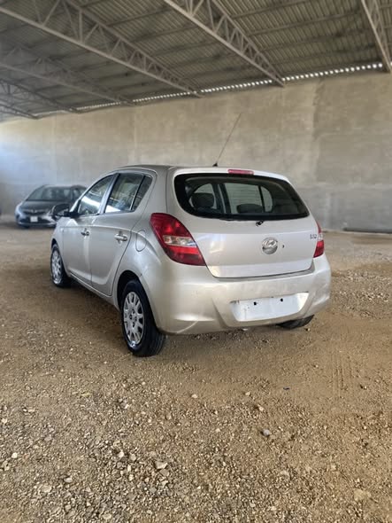 هونداي i20 2012 - صورة 2