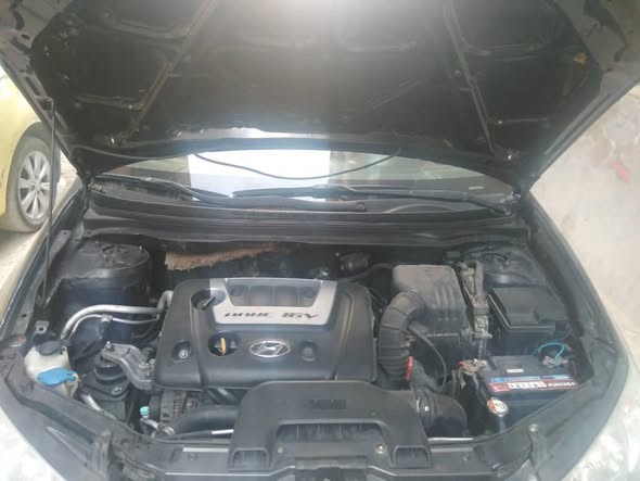 هيونداي افانتي 2008 - صورة 1