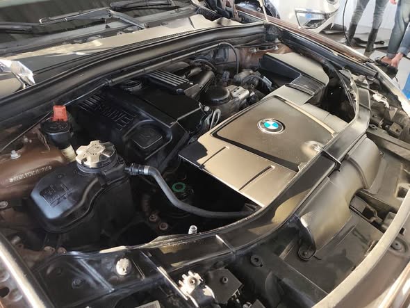 BMW X1 2012 - صورة 2