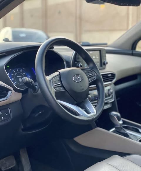 هيونداي سنتافي 2020 - صورة 5